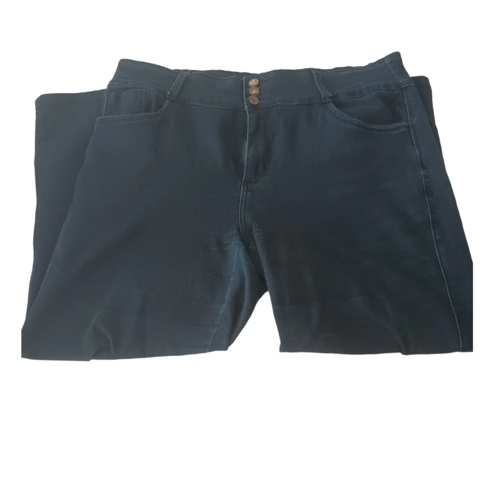 COLOMBIAN JEANS - Picture 3 of 11